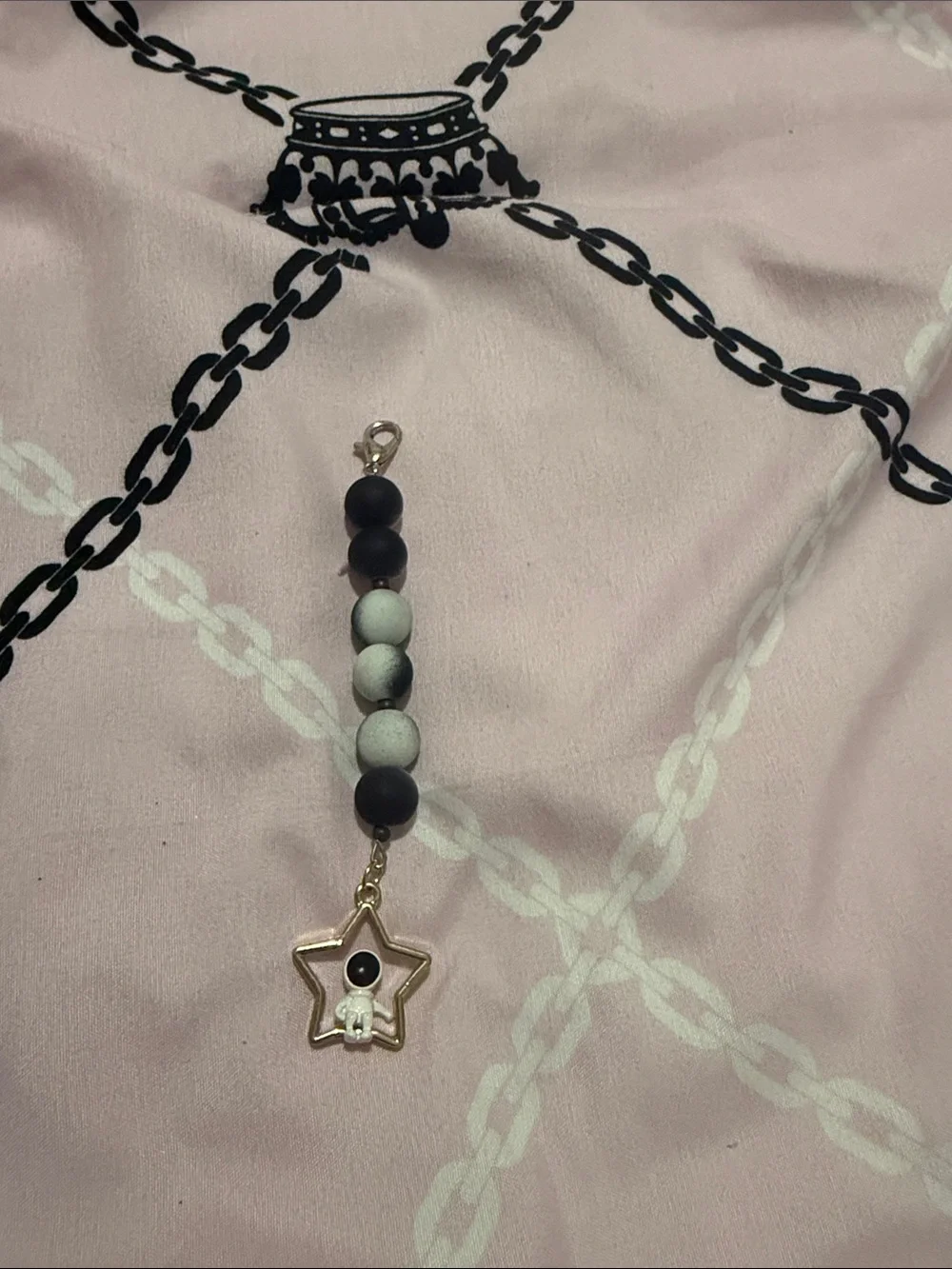Kids Star Charm Beaded Clip - Black & Gray